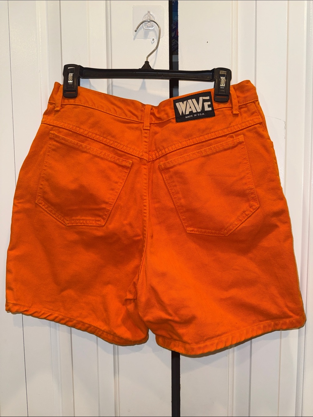 Women’s High-Rise Orange Cotton Shorts - Picture 3 of 4